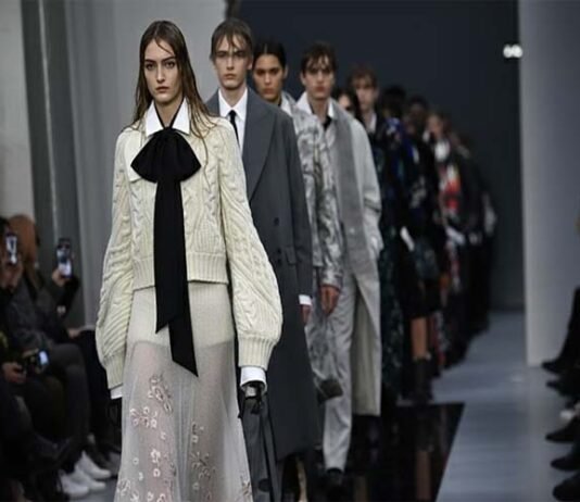The Strict Laws and Legacy of Paris Haute Couture Week Paris Haute Couture Week