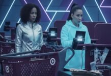 How to Manage Holiday Spending: Expert Tips Manage Holiday Spending